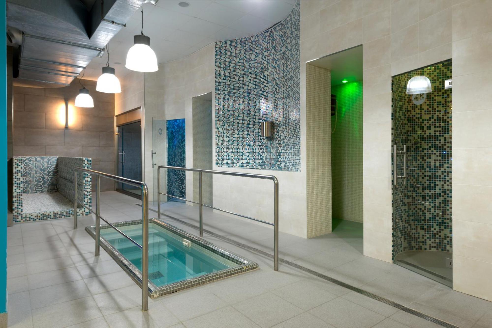 Standard Double Room Spa Access,701650954:JPEG