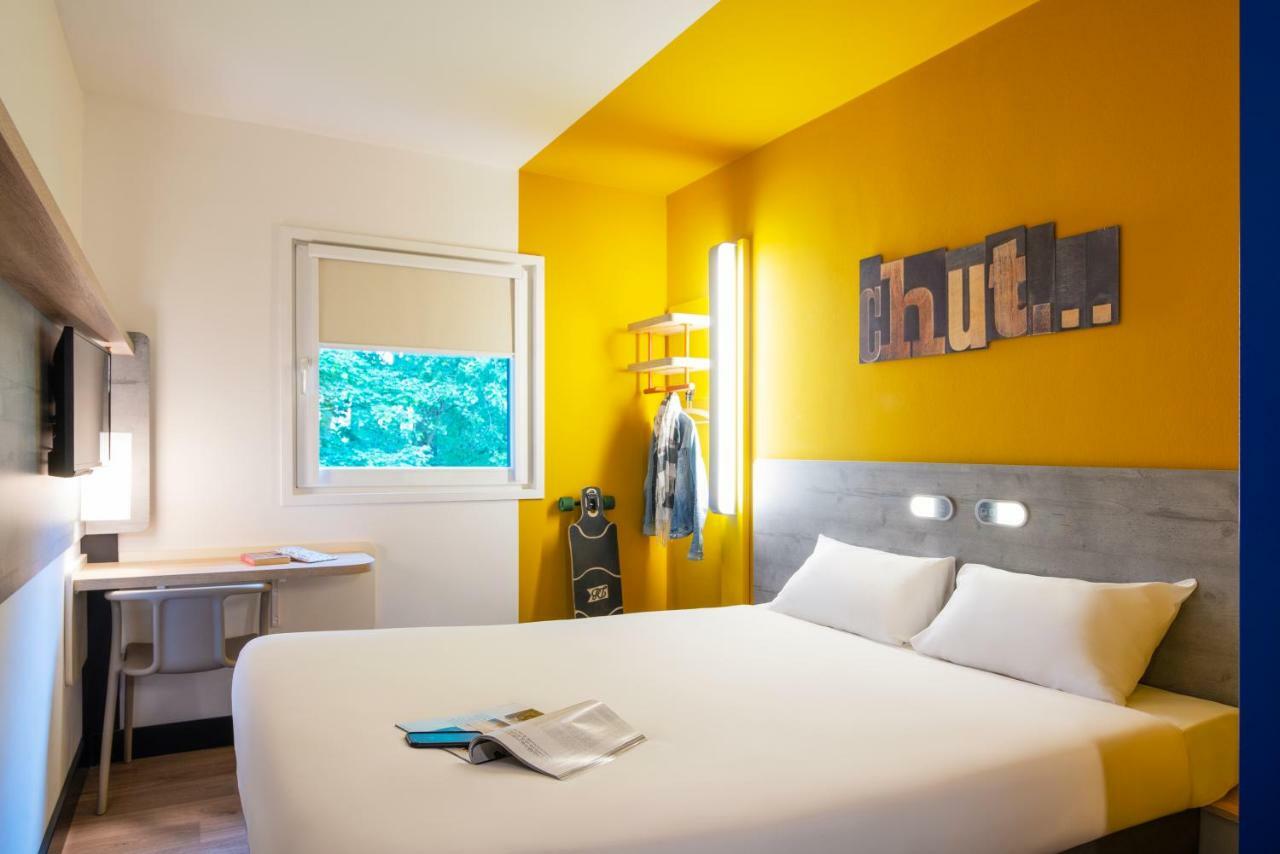 Quarto Duplo Standard