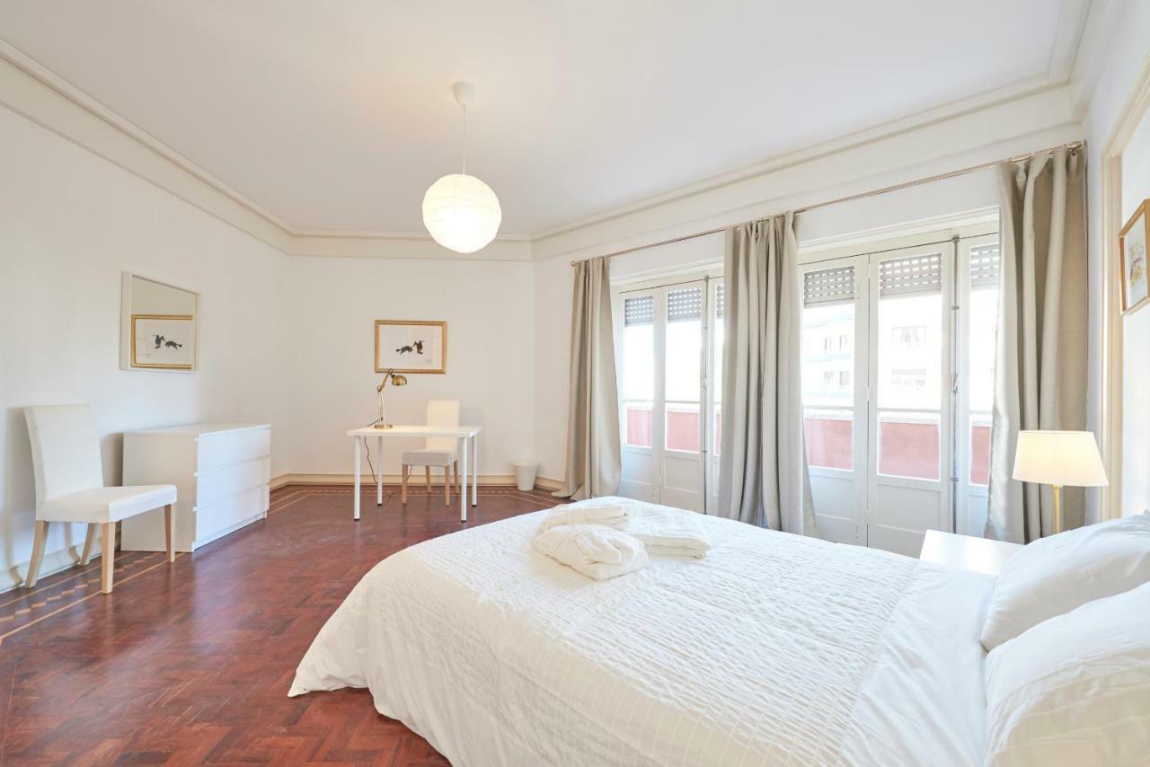 Deluxe Double Room Balcony,861422087:JPEG