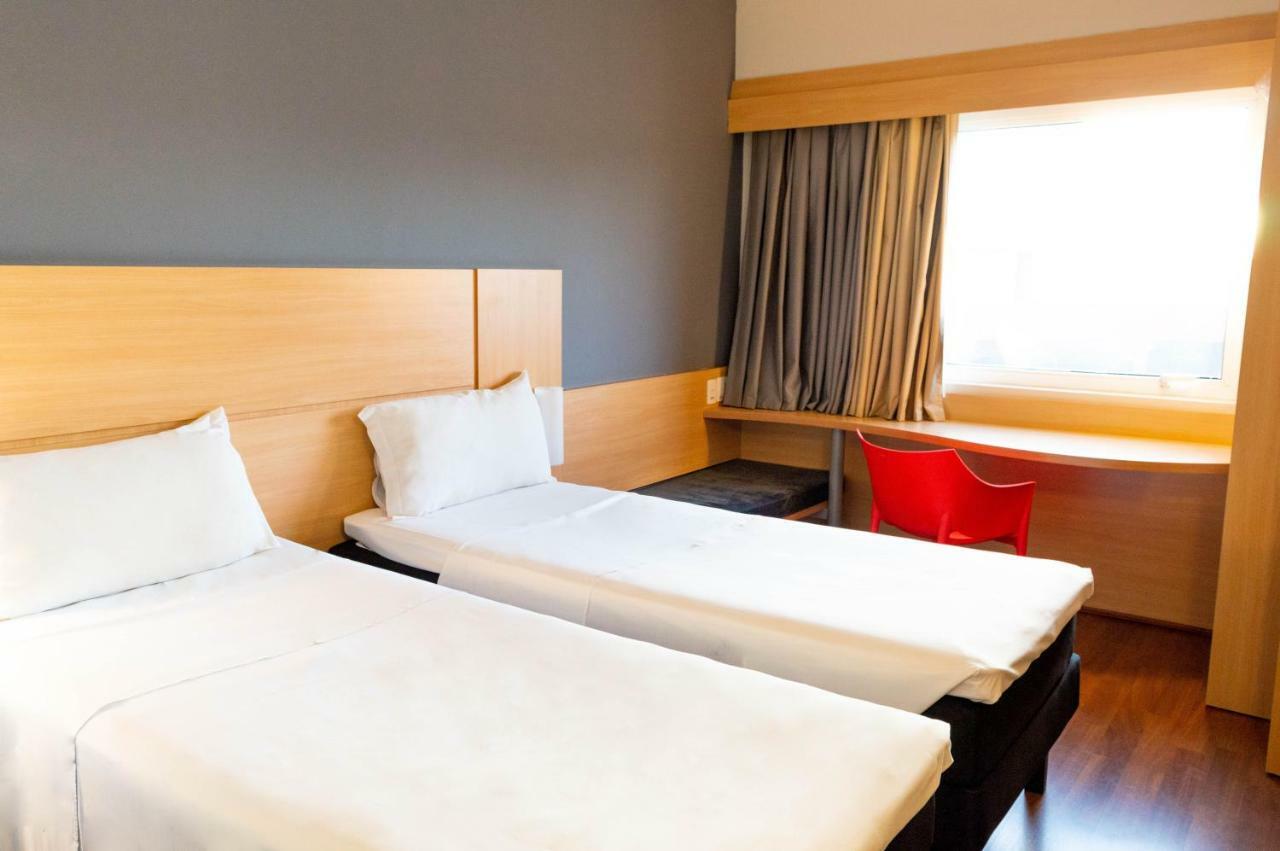 Quarto Standard com 2 Camas de Solteiro