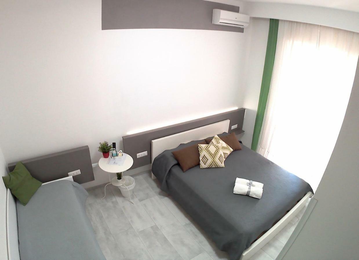 Double Room Private Bathroom