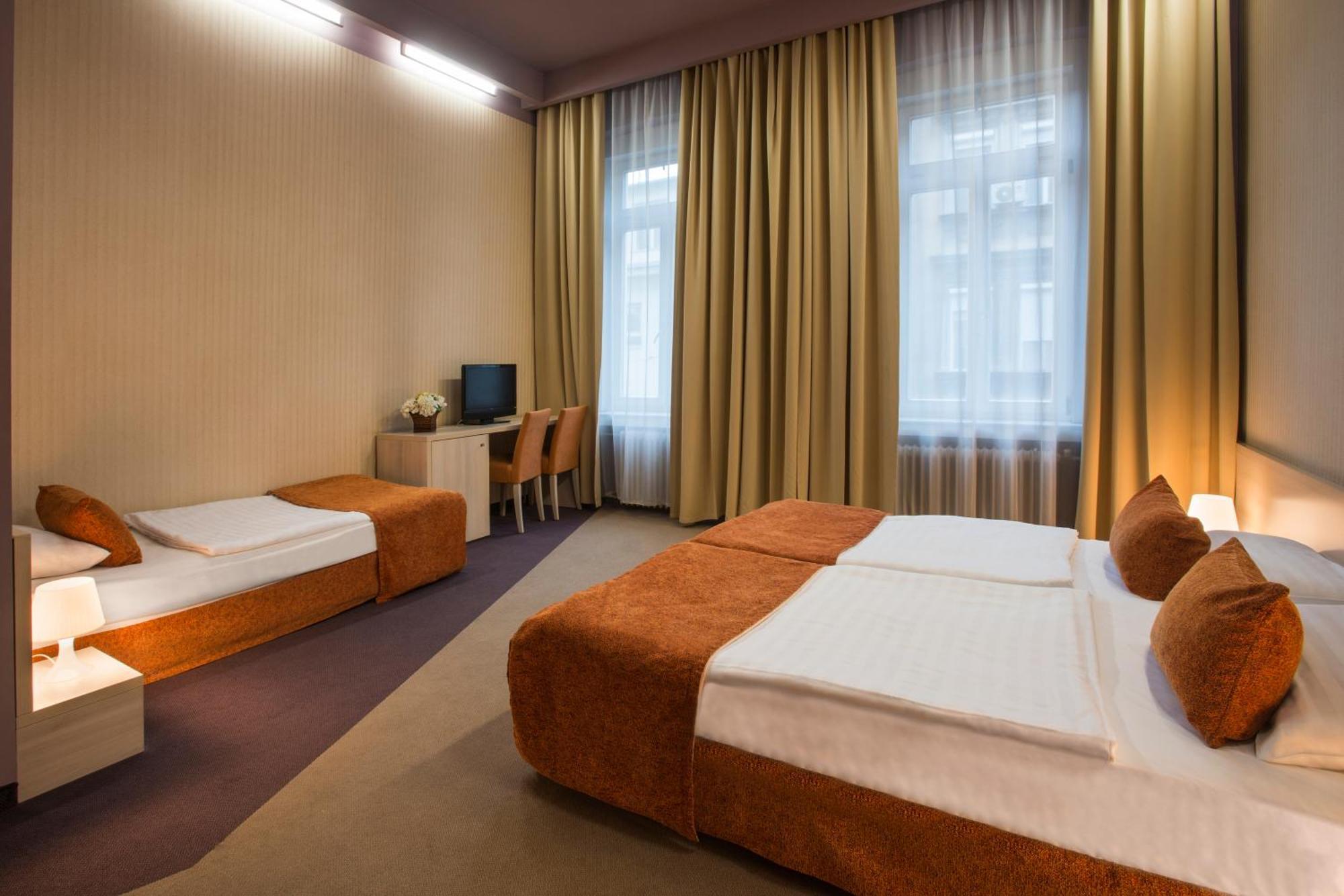 Chambre Triple