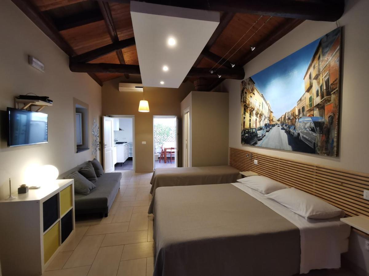 One-Bedroom Apartment Private Terrace