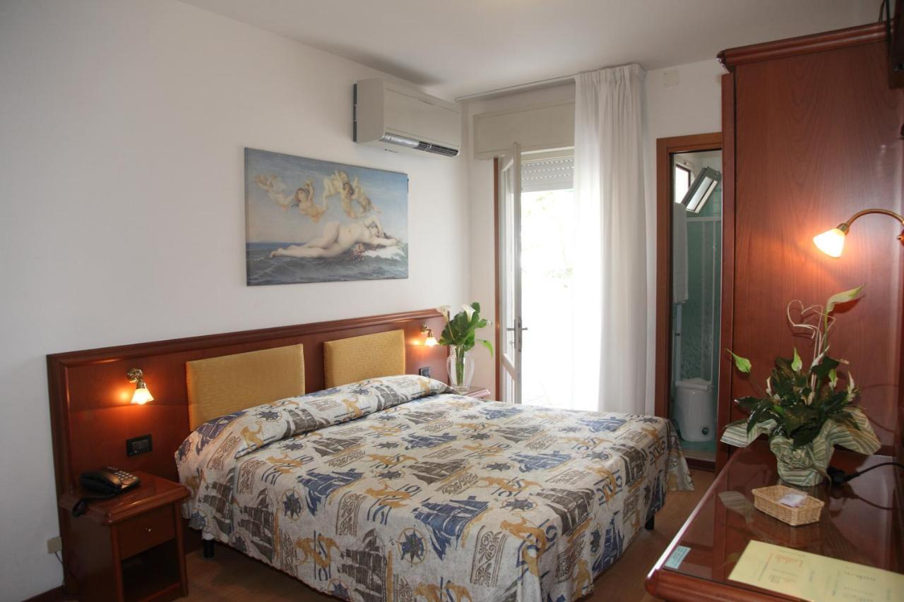 Double or Twin Room Balcony,944279263:JPEG