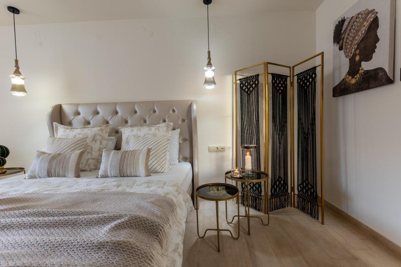 Junior Suite with Garden View
