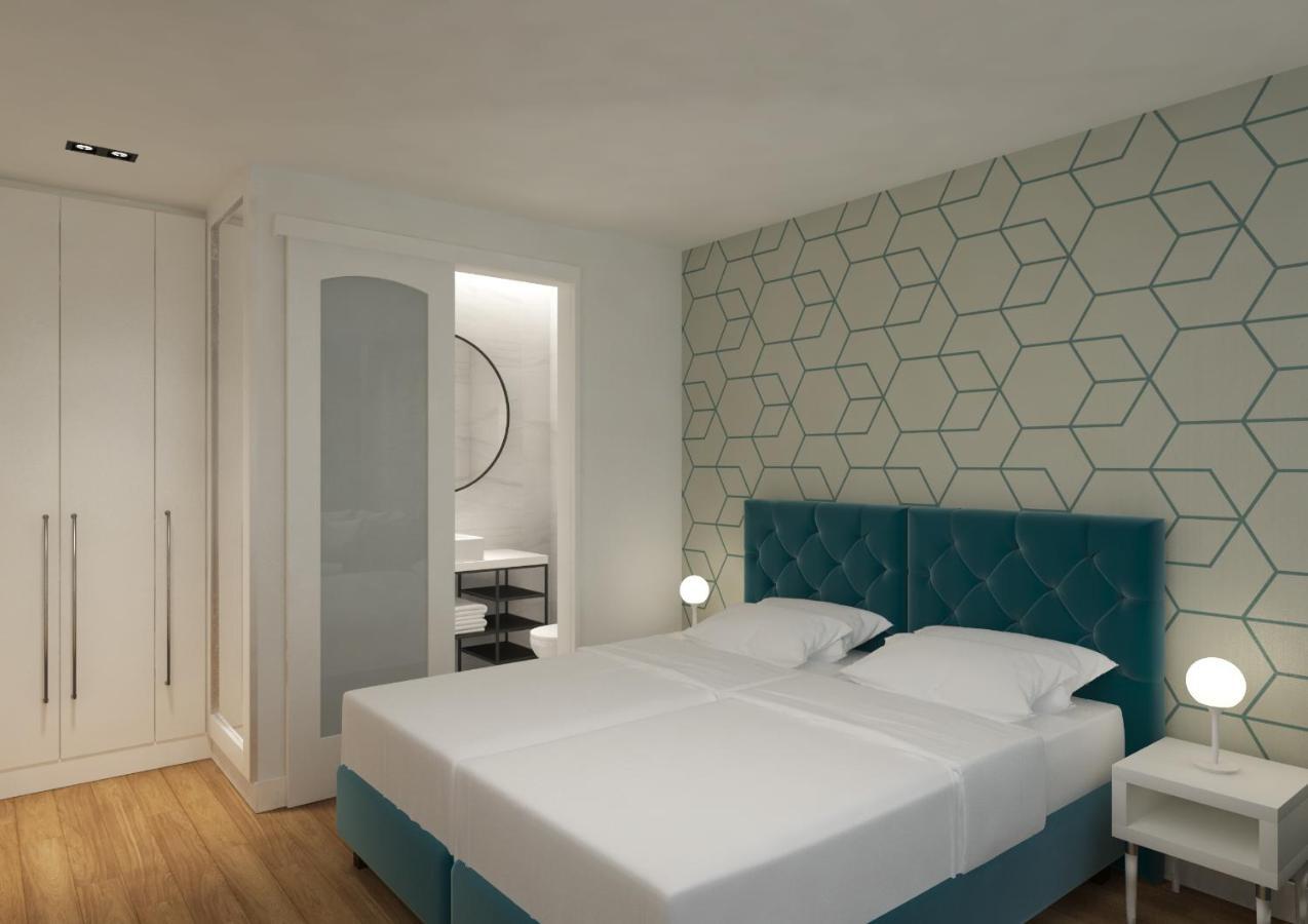 Triple Room,948662197:JPEG