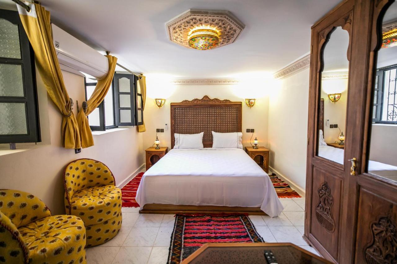 Chambre Triple avec Salle de Bains Privative