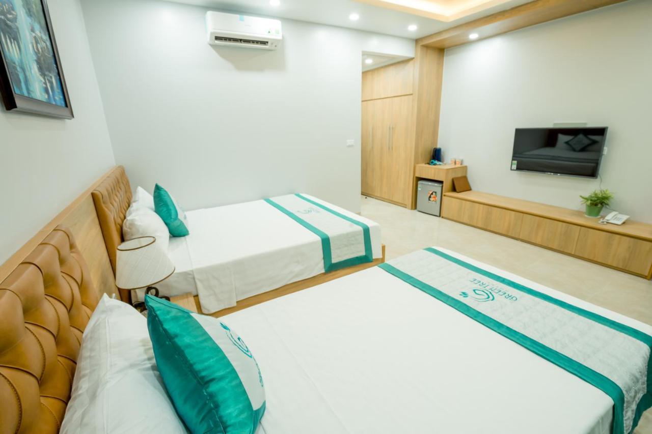 Deluxe Queen Room with Two Queen Beds