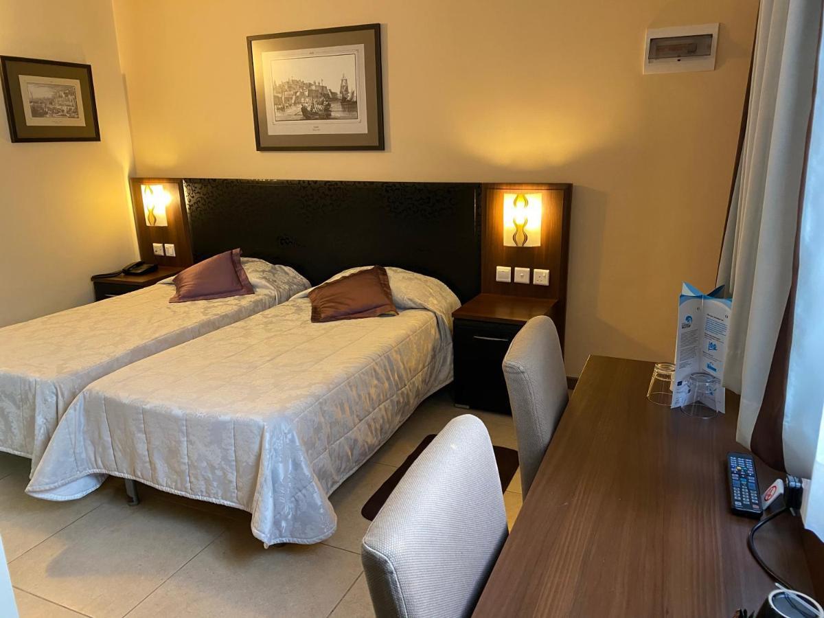Economy Double or Twin Room Internal View