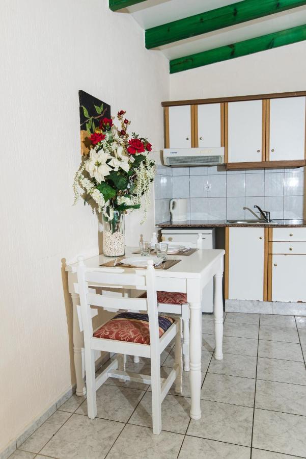 Standard Triple Studio with Pool View