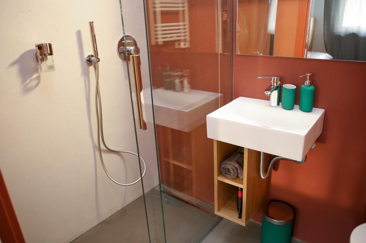 Double or Twin Room Private Bathroom