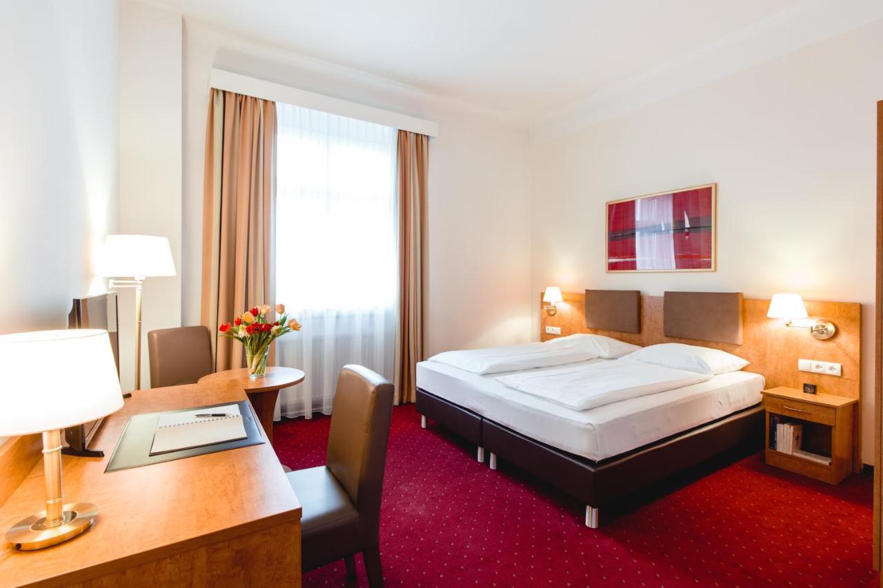 Deluxe Double Room,974483989:JPEG
