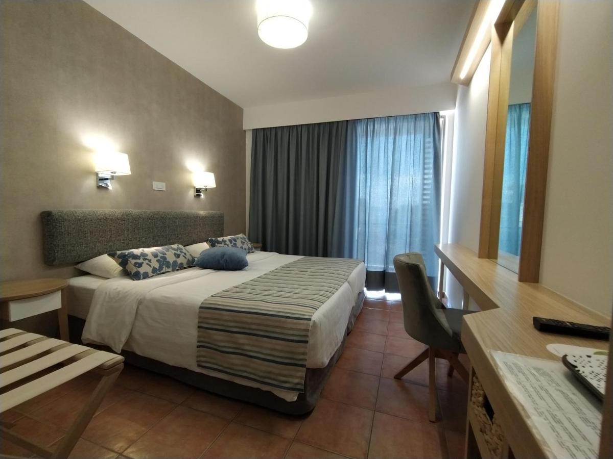 Twin Room with Garden View