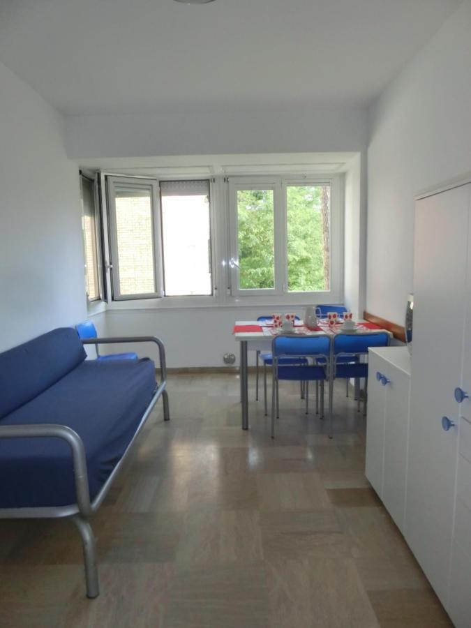 Three-Bedroom Apartment,978010186:JPEG