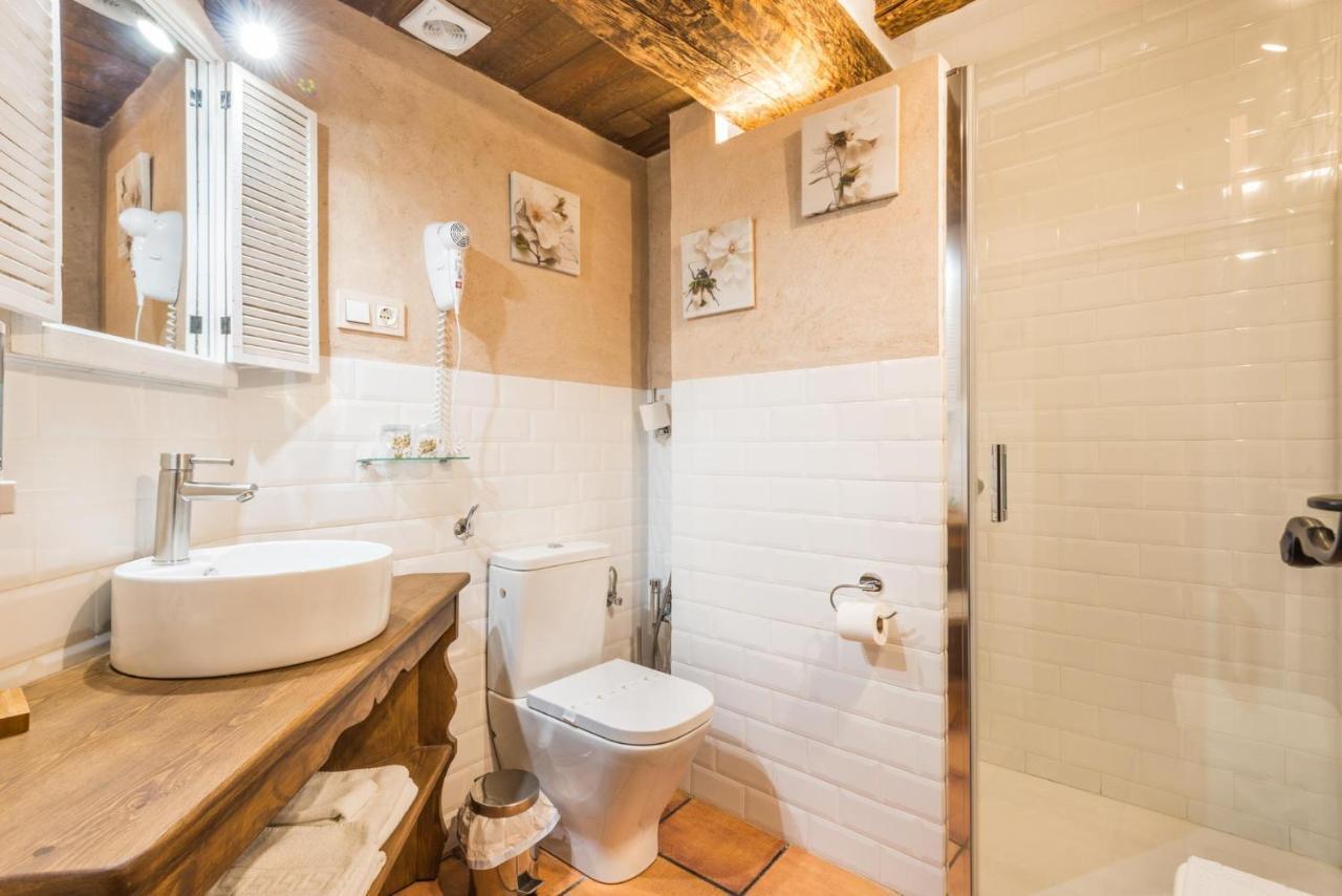 Double Room Mountain View