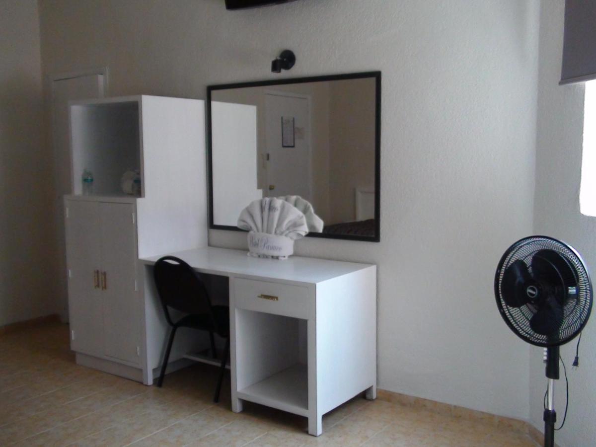 Twin Room,991239328:JPEG