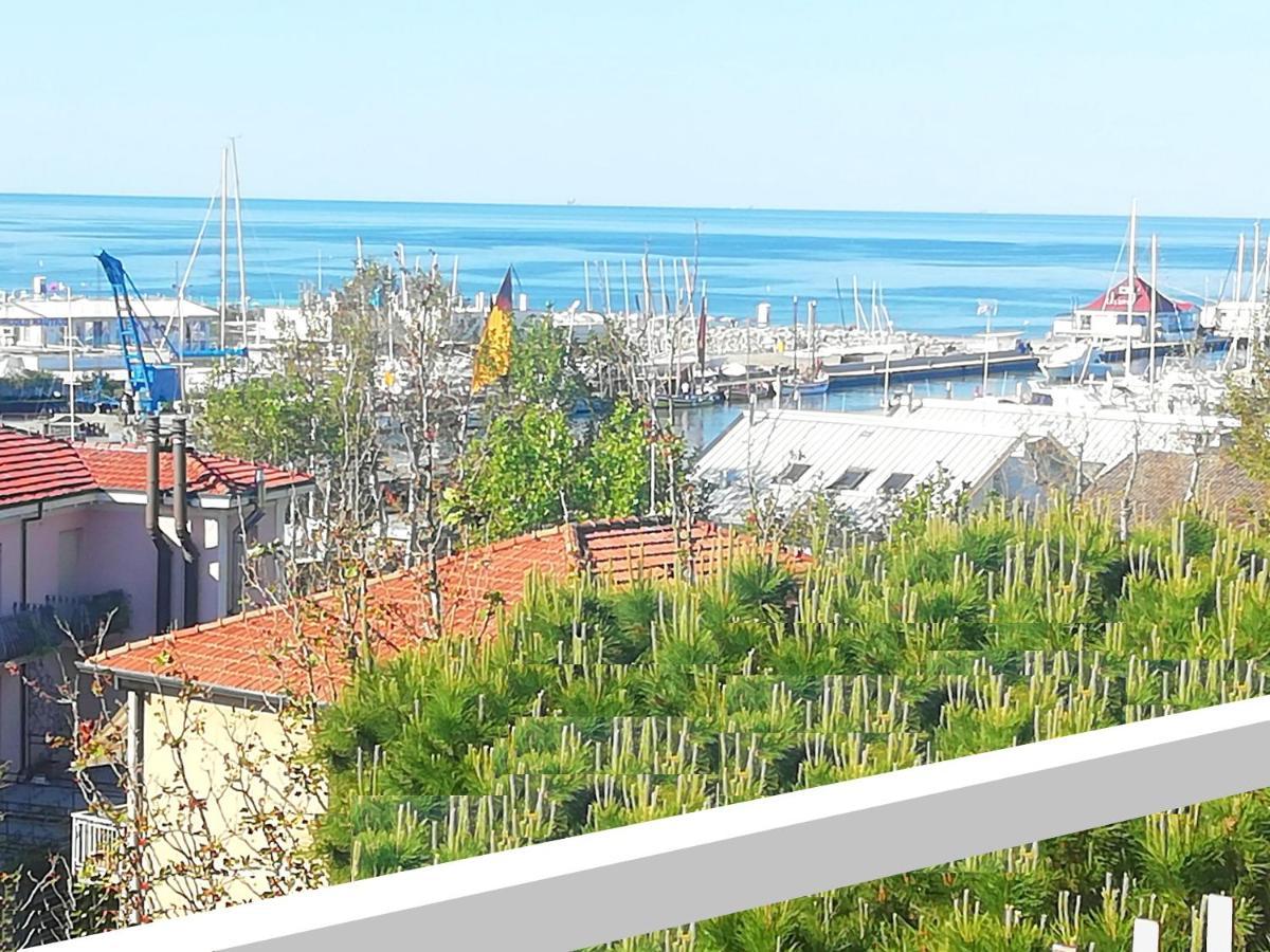 Triple Room with Sea View