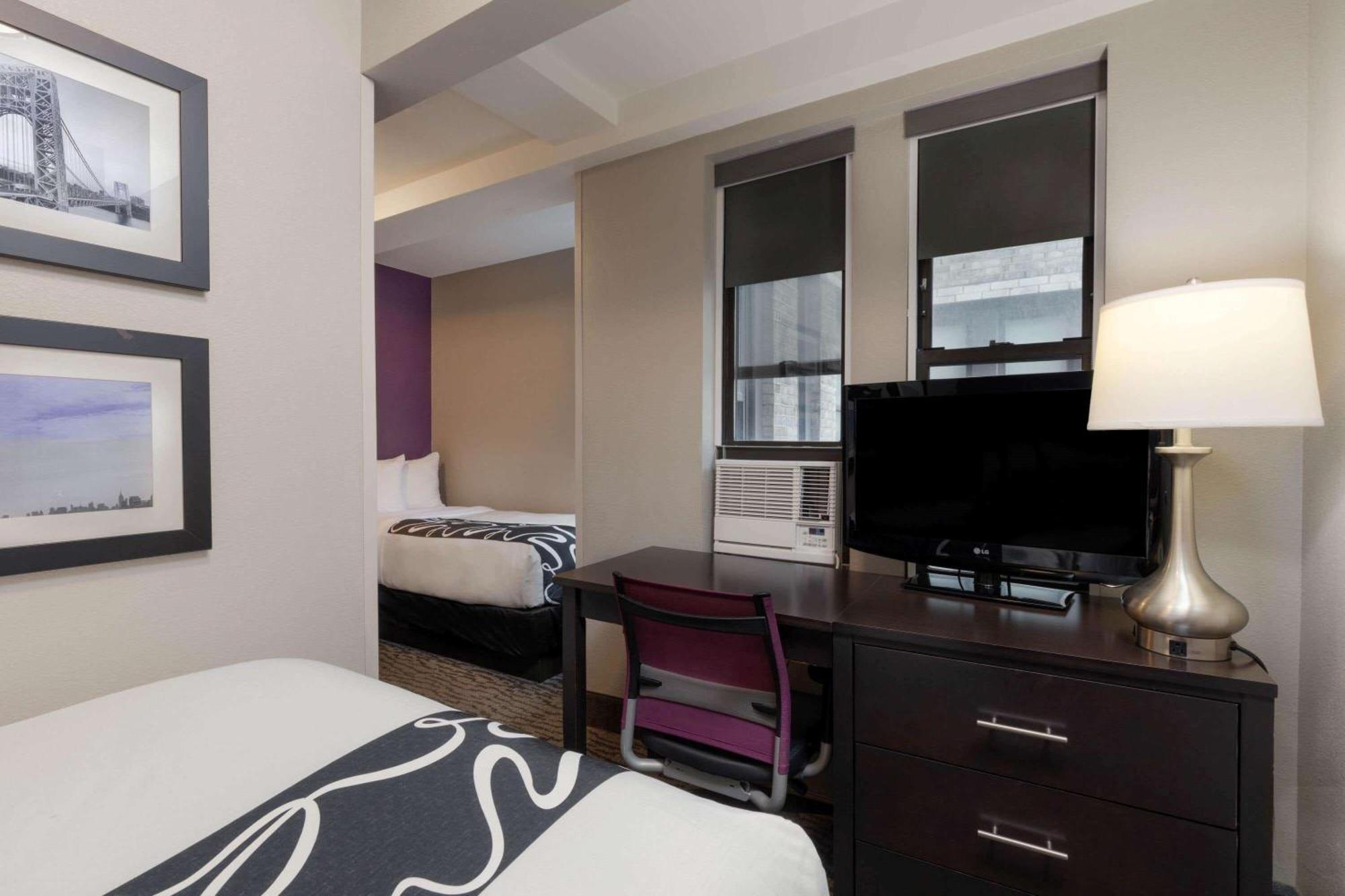 One Twin and One Full Bedroom