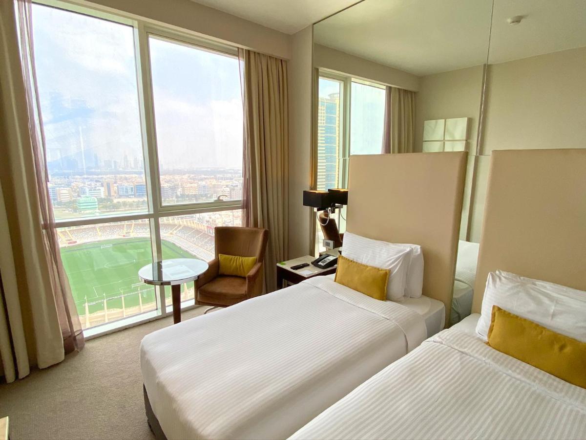 Stadium View Centro Room Twin Beds,996403249:JPEG