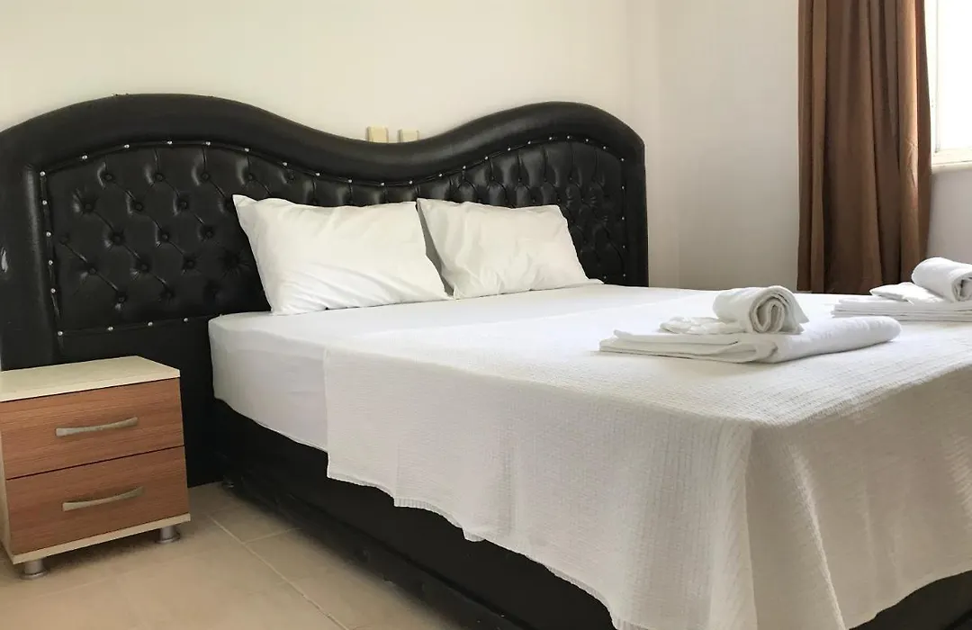 Moonlight Apart Hotel-1
