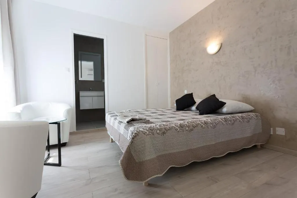 Hotel Alizea-1