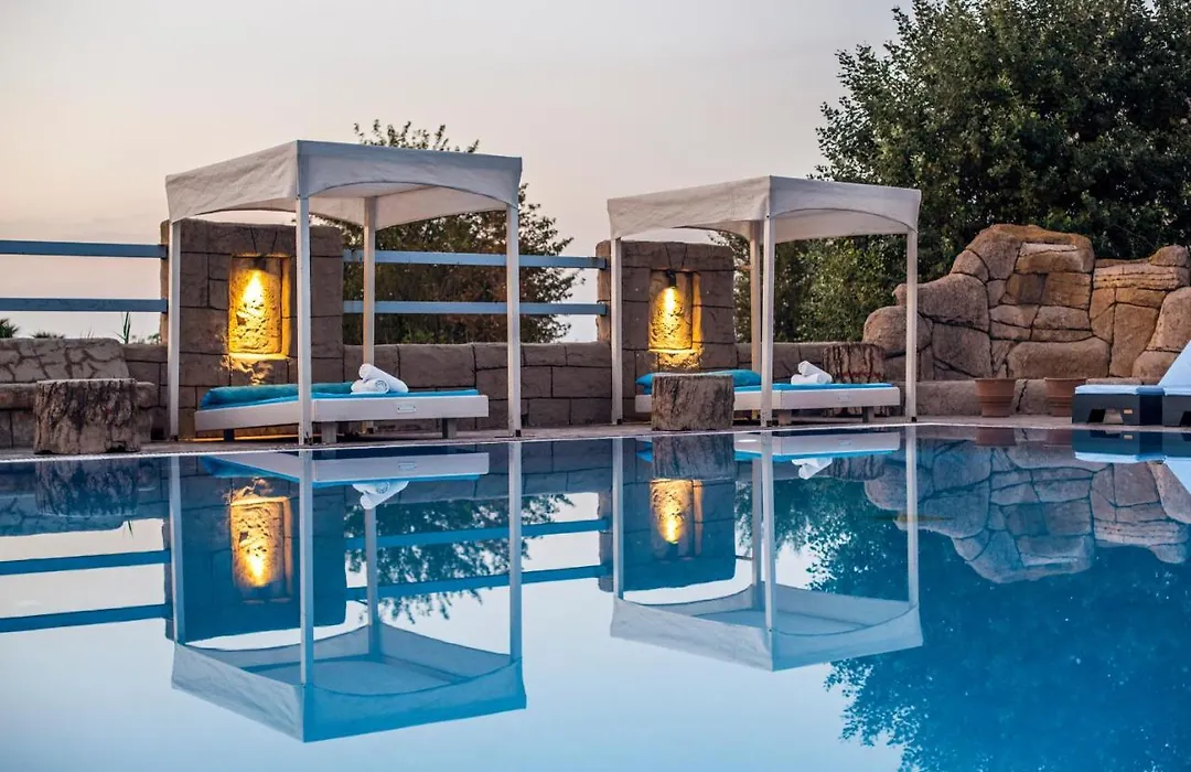 Paralia Studios-1