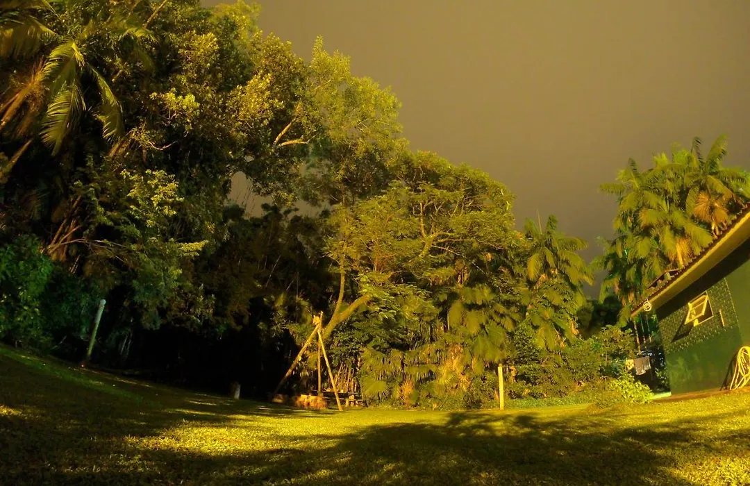 Pedra Branca Eco Hostel e Camping-1