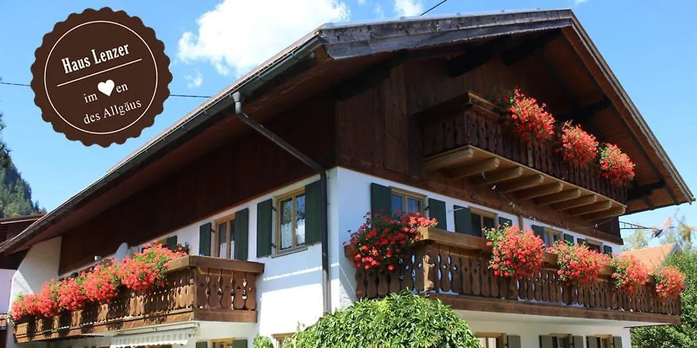 Haus Lenzer-1