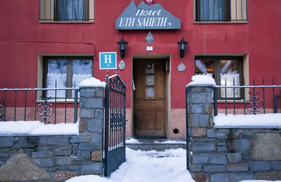 Hotel Saueth-1
