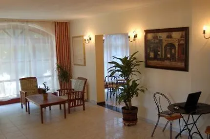 Bed Breakfast Hotel Budapest-1