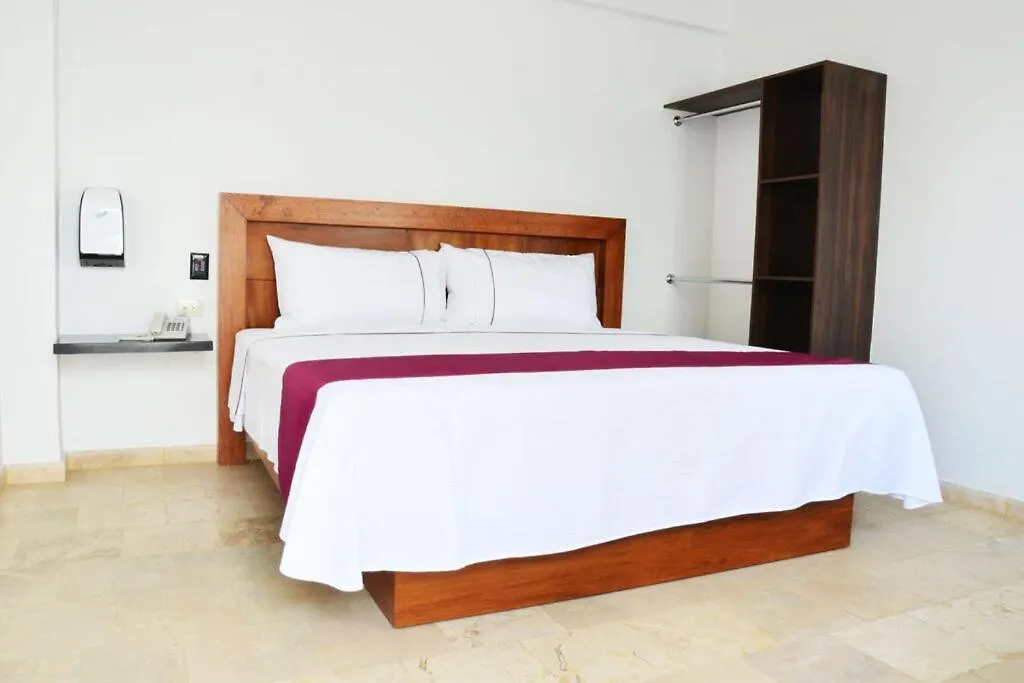 Motel Moon-1