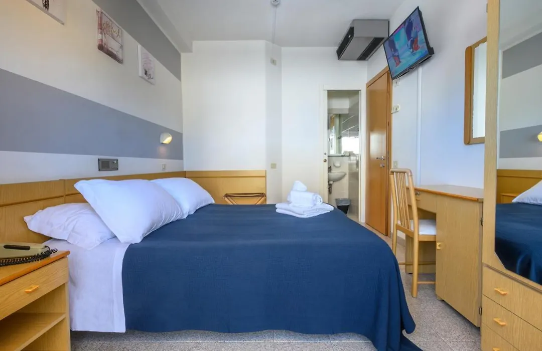 Hotel Villa Lina Angolo Viale Dante-1