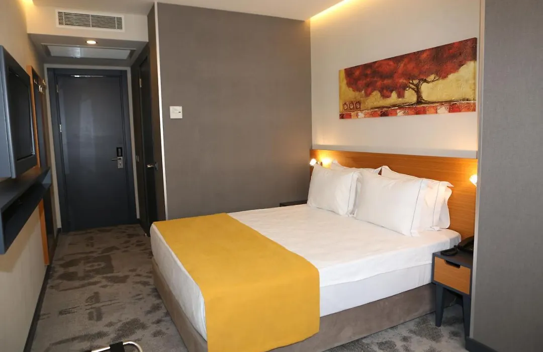 Sapko Airport Hotel-1