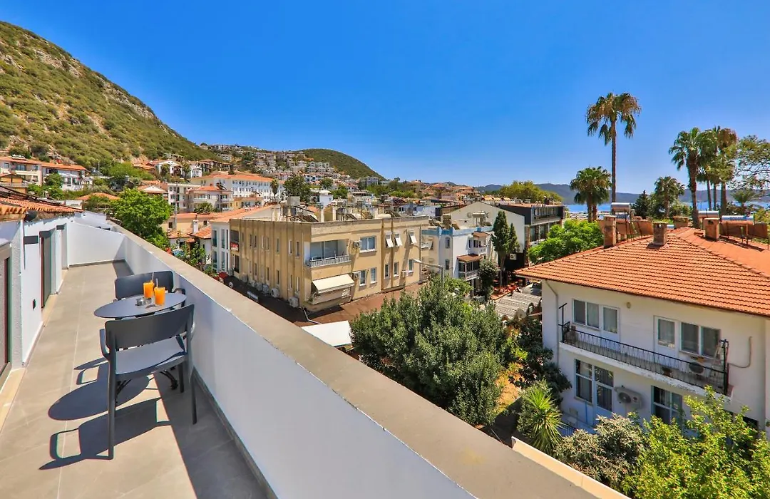 Luff Suites-1