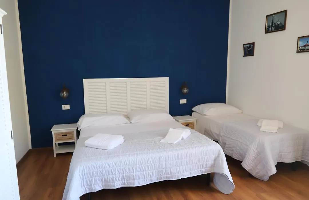 Ai Quattro Venti Guest House-1