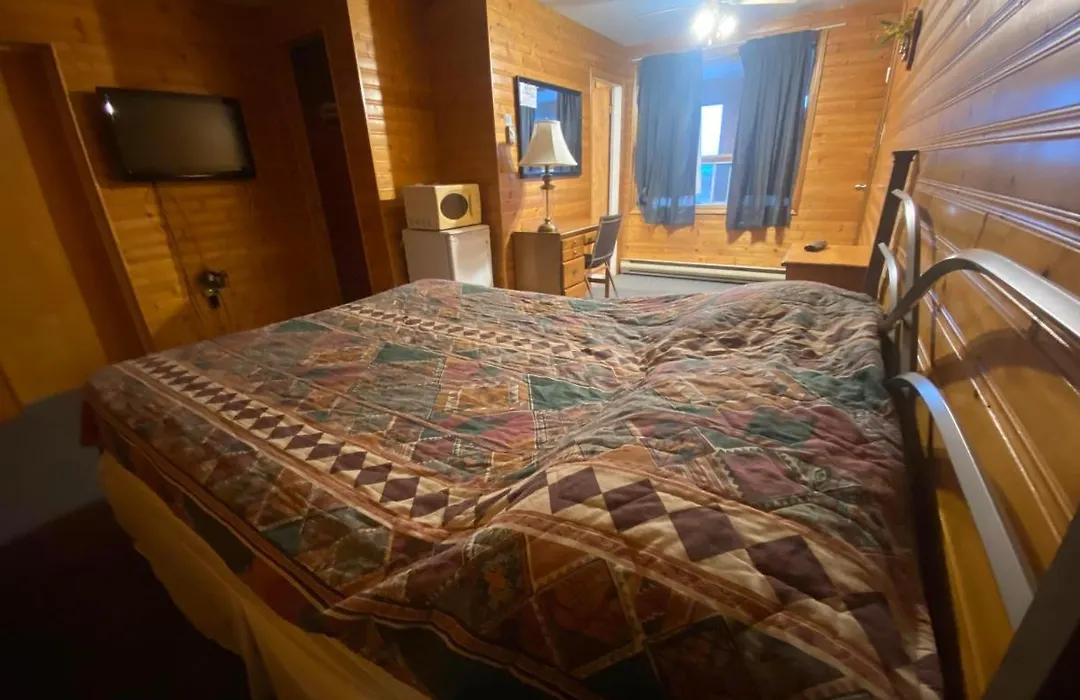 Hillcrest Motel-1