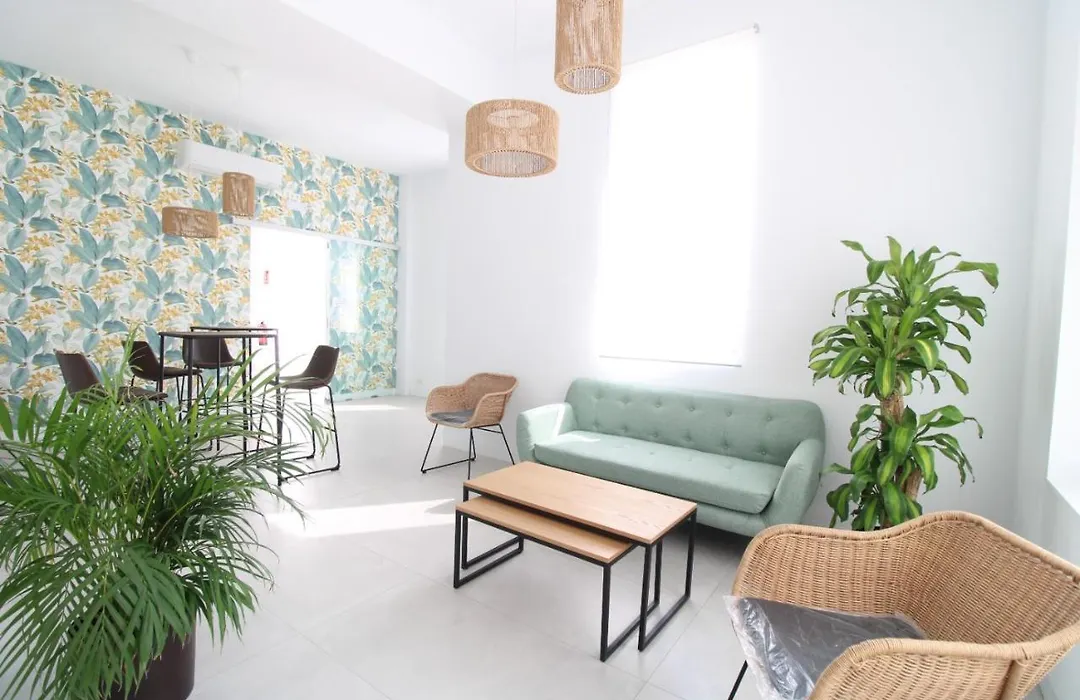 Hostal Tropical-1