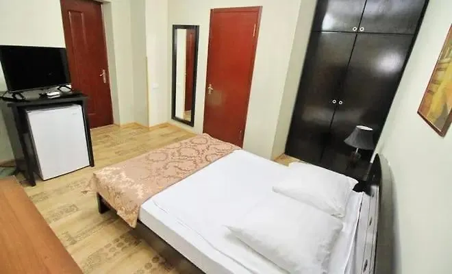 Almeto Hotel & Rooms-1