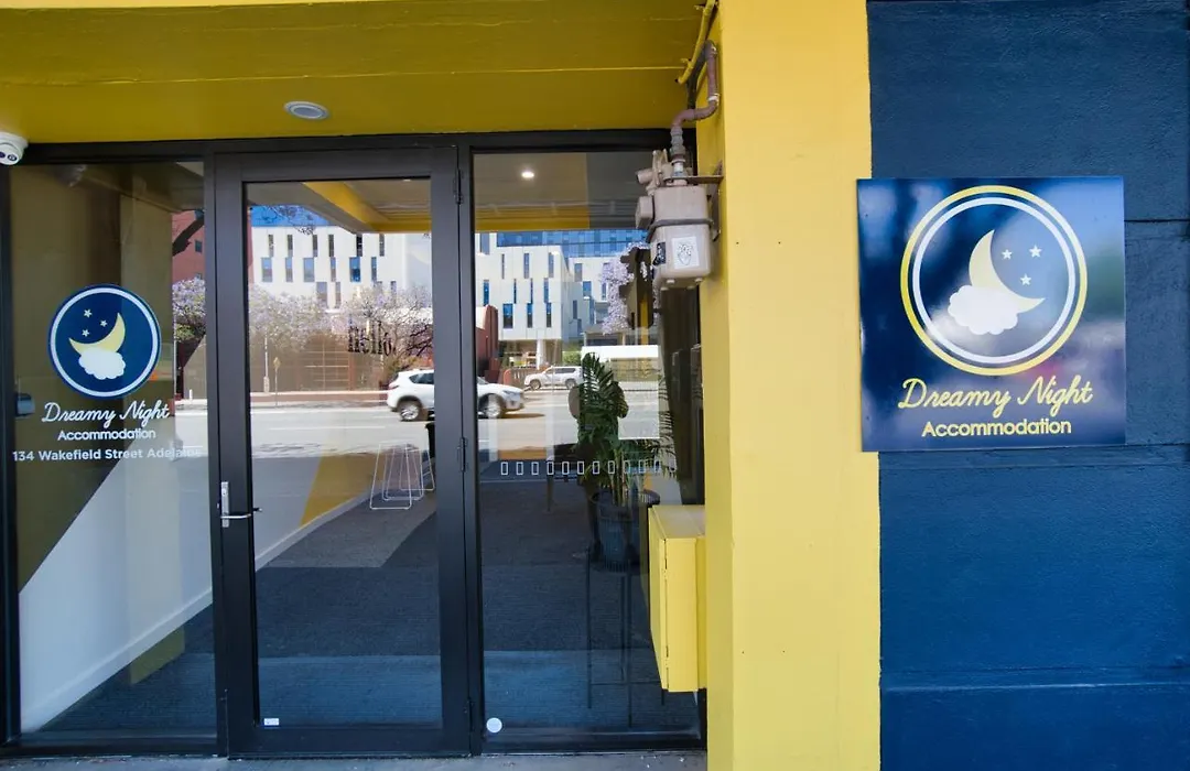 Dreamy Stays Accommodation - Private Rooms With Shared Bathrooms-1