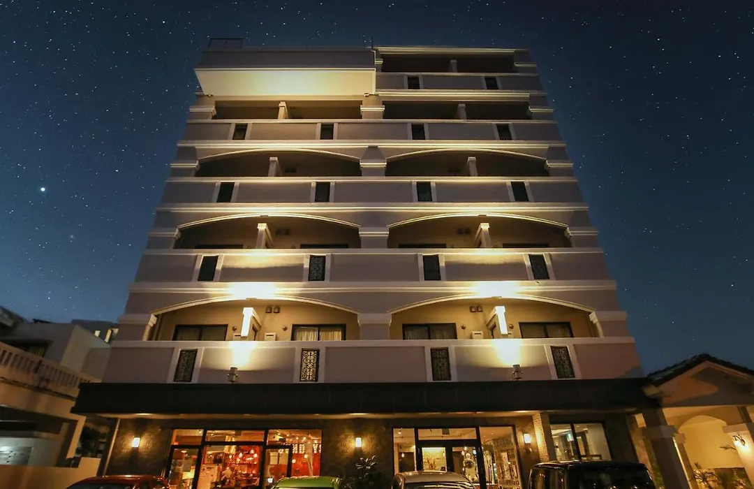 Hotel 385-1