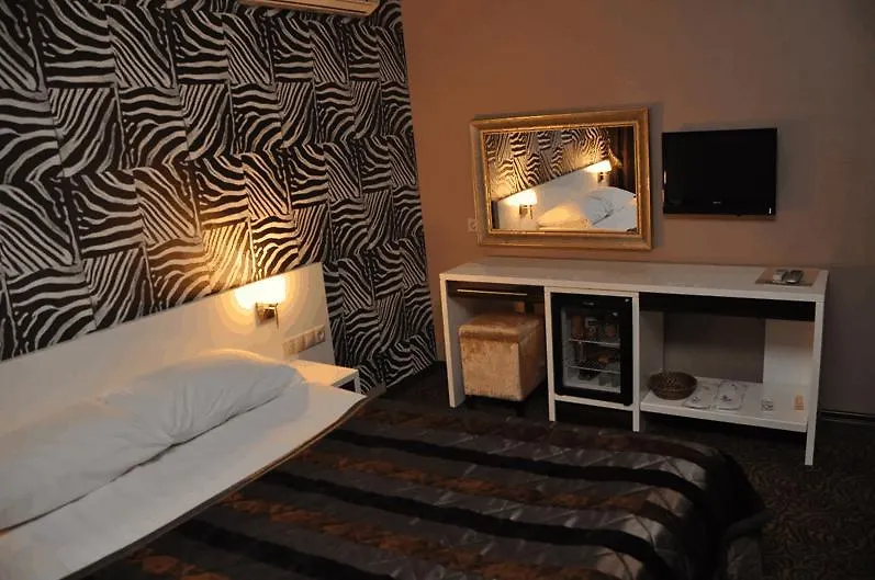Amar Hotel-1