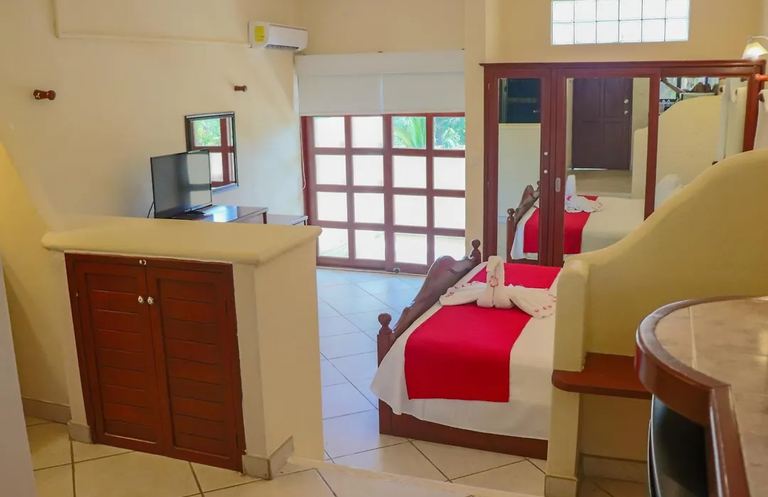 Villas Coco Resort - All Suites (Adults Only)-1