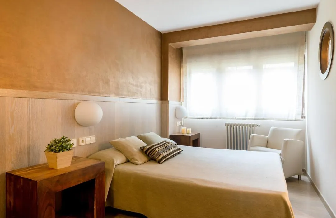 Hotel Els Cacadors De Ribes-1