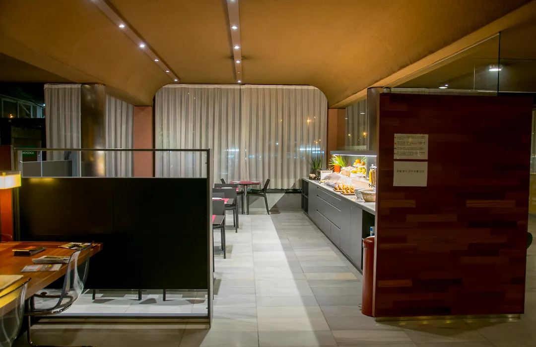 Hotel America Igualada-1
