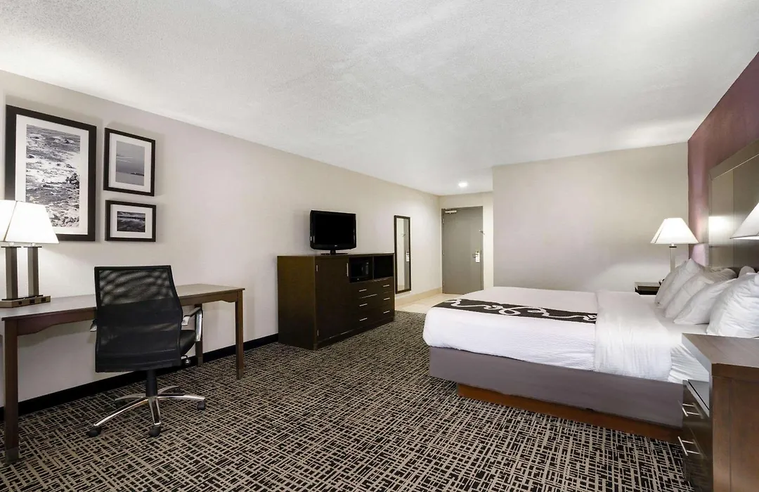 La Quinta Inn By Wyndham North Myrtle Beach-1