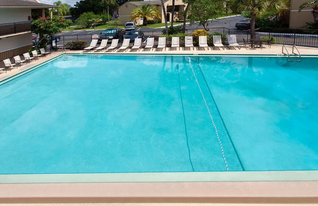 Super 8 By Wyndham Kissimmee-1