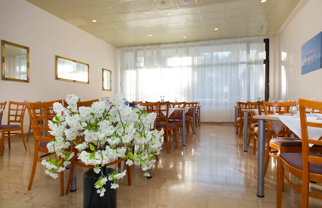 Hotel Labineca-1