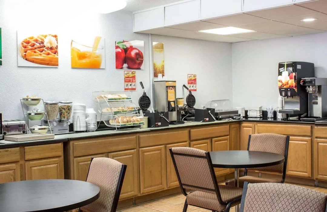 Quality Inn & Suites Fayetteville-1