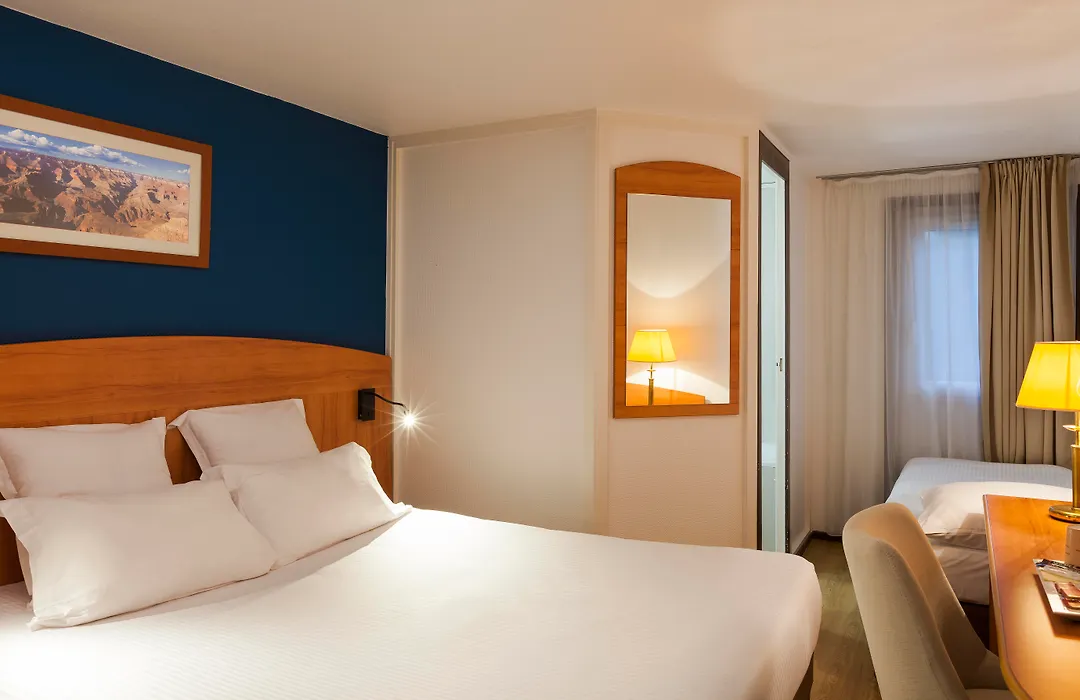 Comfort Hotel Evreux-1