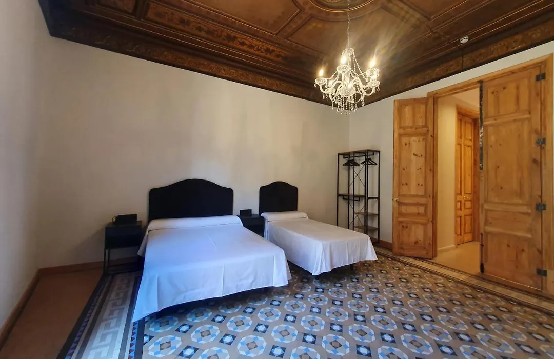 Hostal Lausanne-1